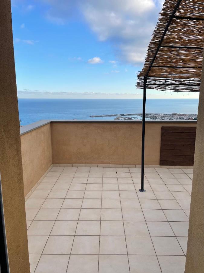 Agriturismo "I Castellari" بيترا ليغوري المظهر الخارجي الصورة