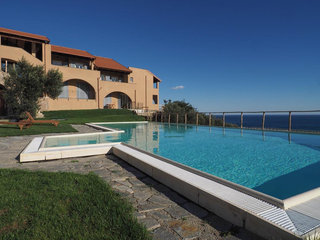 Agriturismo "I Castellari" بيترا ليغوري المظهر الخارجي الصورة