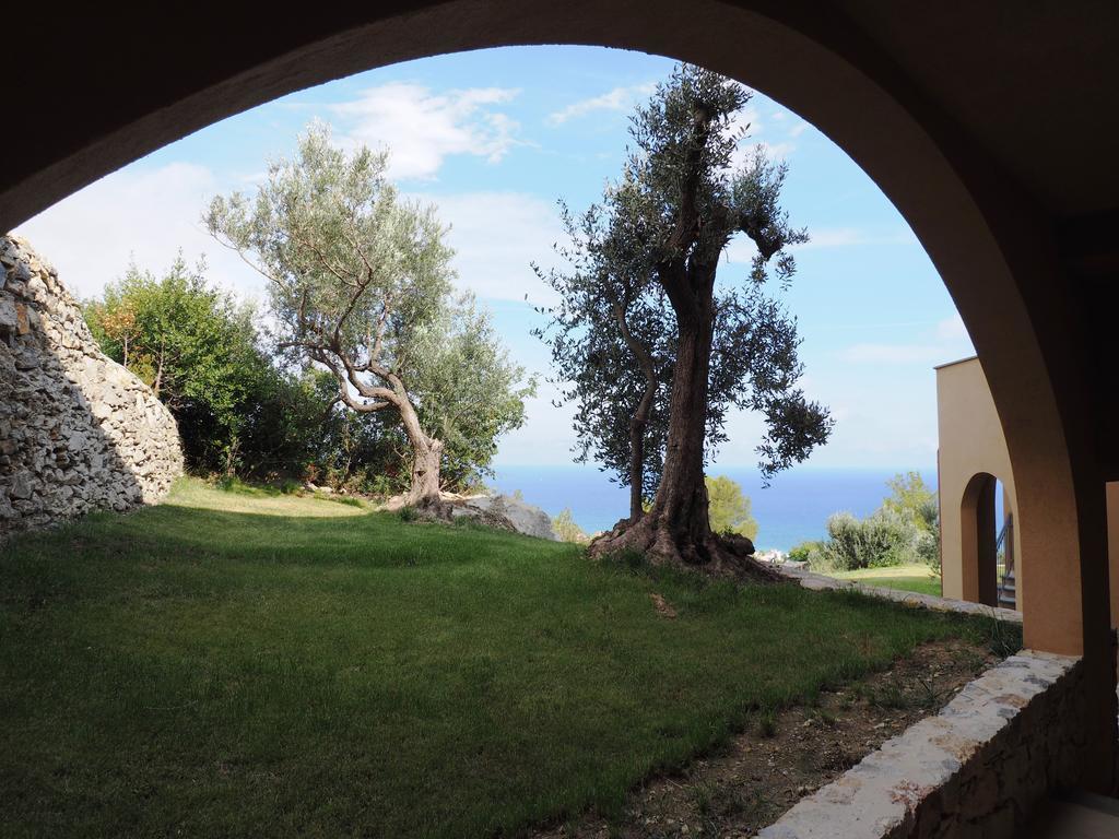 Agriturismo "I Castellari" بيترا ليغوري المظهر الخارجي الصورة