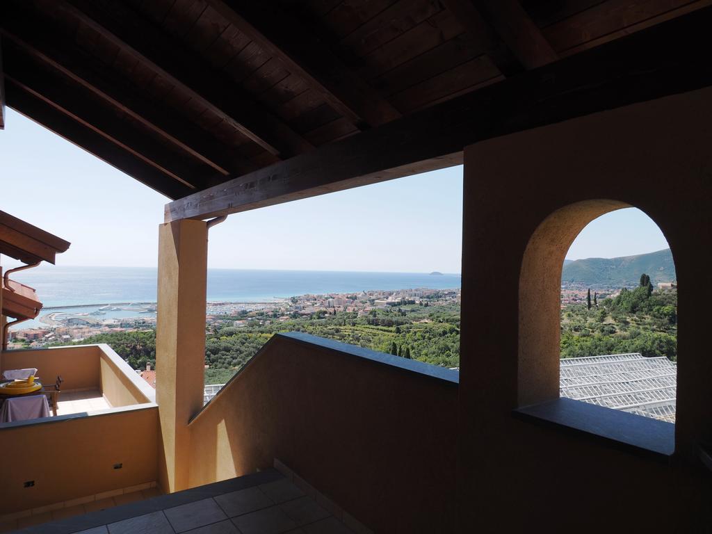 Agriturismo "I Castellari" بيترا ليغوري الغرفة الصورة