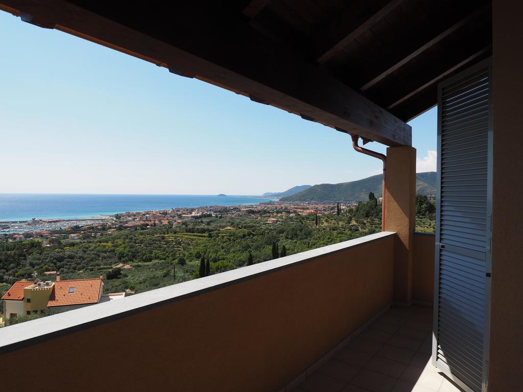 Agriturismo "I Castellari" بيترا ليغوري الغرفة الصورة