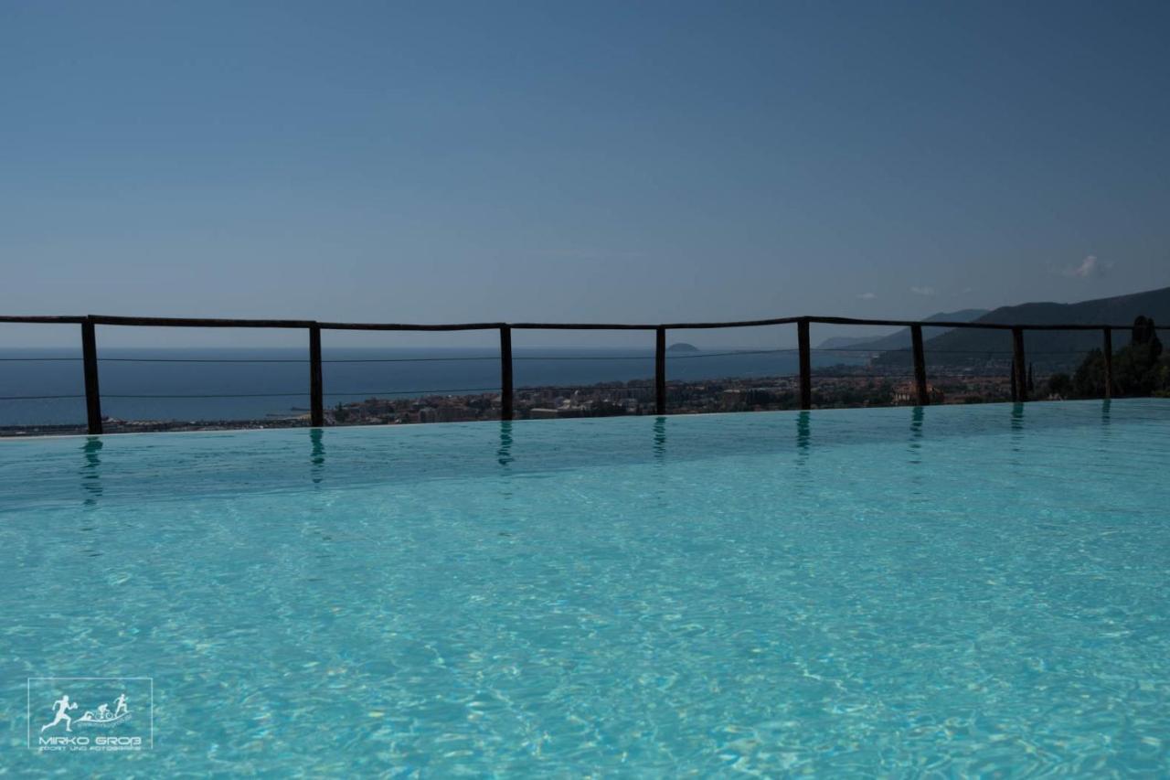 Agriturismo "I Castellari" بيترا ليغوري المظهر الخارجي الصورة