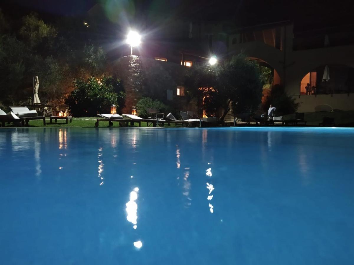 Agriturismo "I Castellari" بيترا ليغوري المظهر الخارجي الصورة