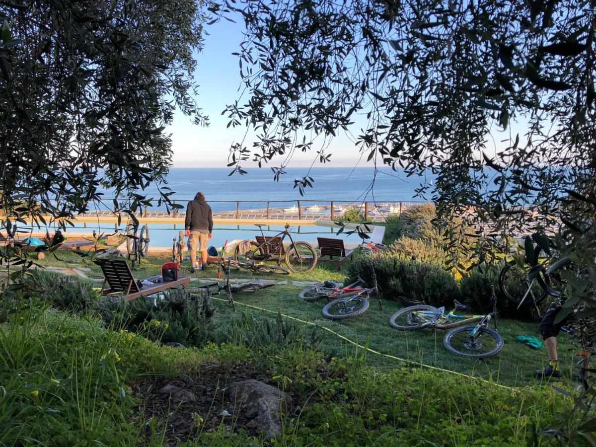 Agriturismo "I Castellari" بيترا ليغوري المظهر الخارجي الصورة